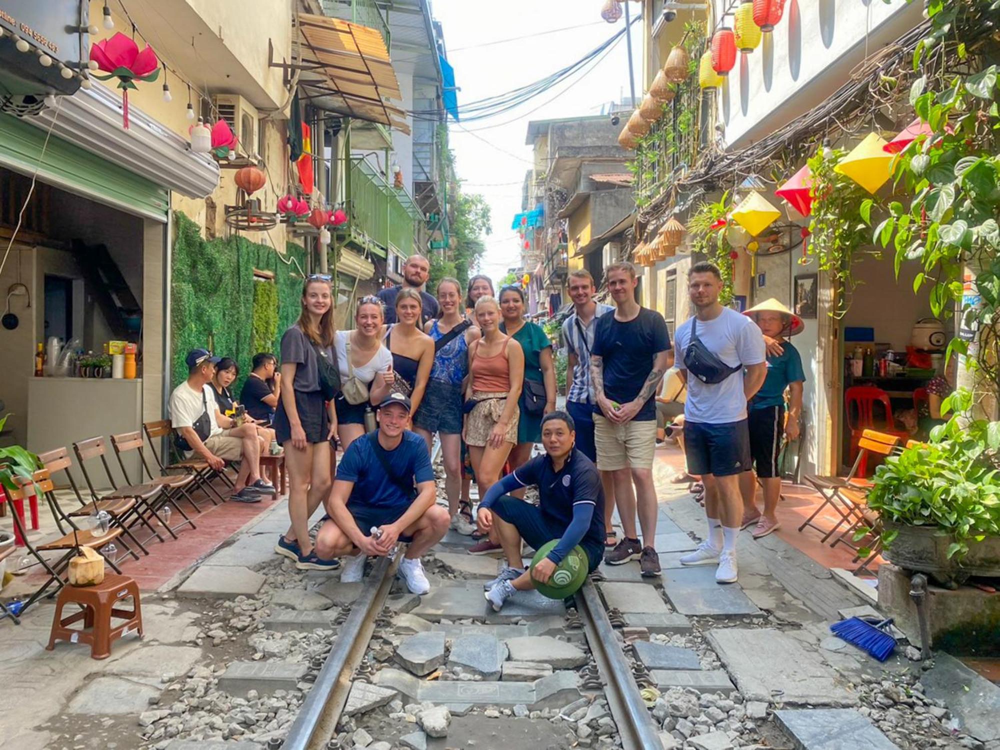 Old Quarter View Hanoi Hostel Экстерьер фото
